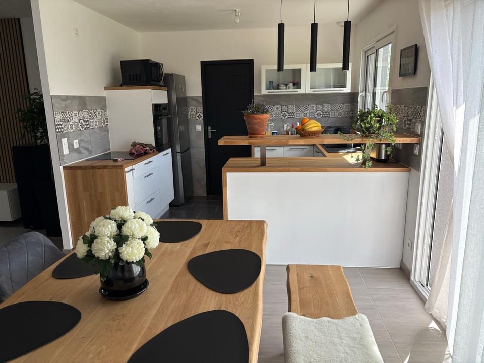 Chambre à Mazières-de-Touraine Vacation rental in Centre-Val de Loire