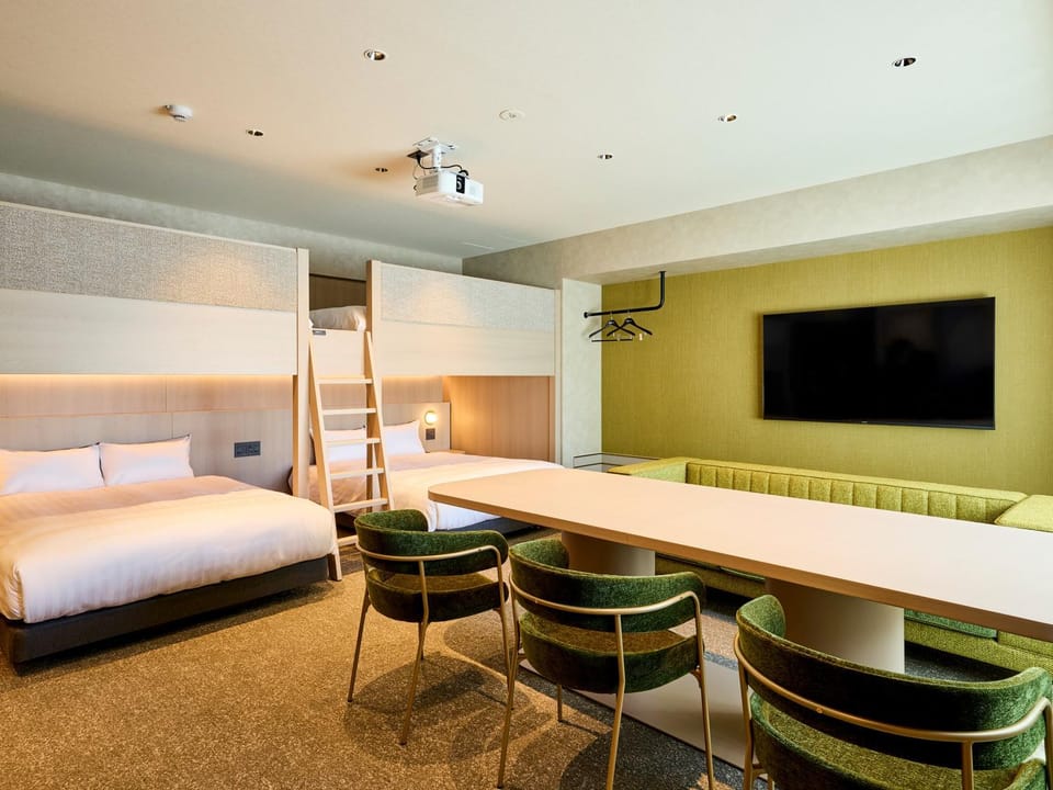 Photo of the whole room