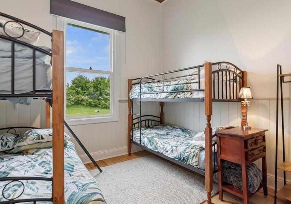 bunk bed