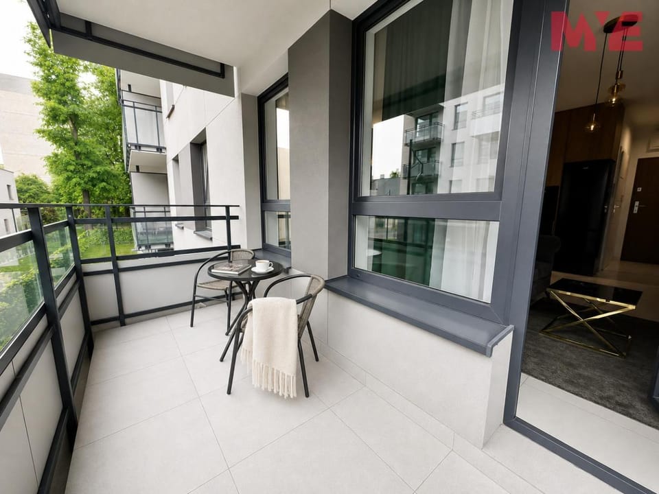 MYE Apartments - Fiber Apartament Księży Młyn - Free Parking, Balkon, FV Apartment in Masovian Voivodeship
