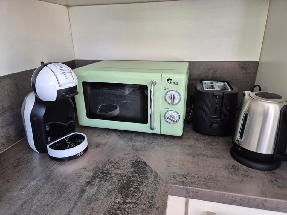 Coffee/tea facilities, Kitchen or kitchenette, toaster