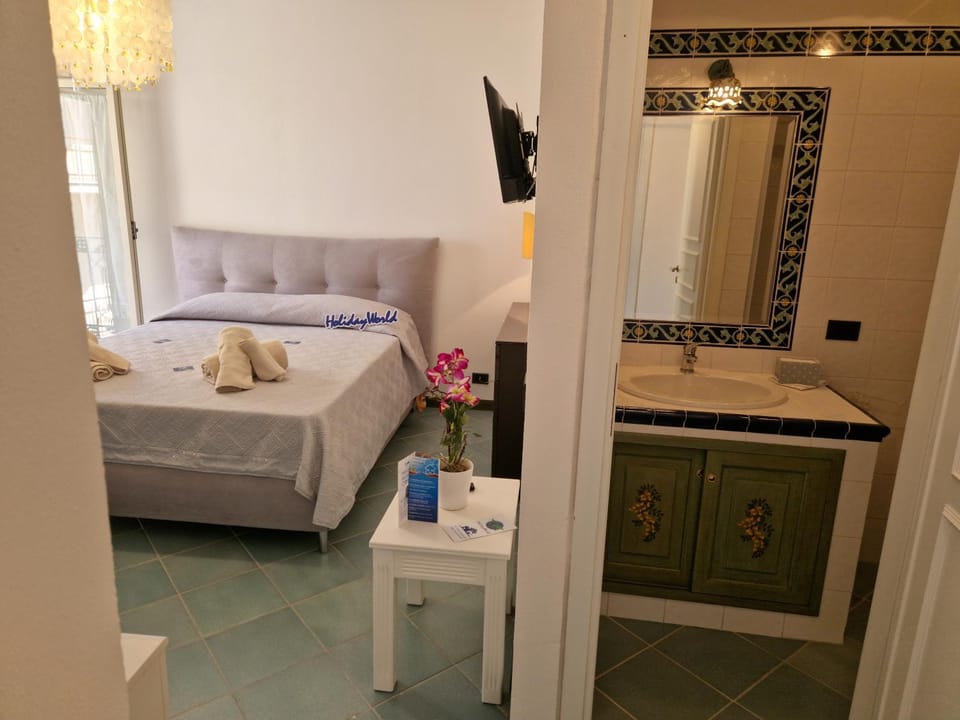 Bed, Bathroom, Bedroom