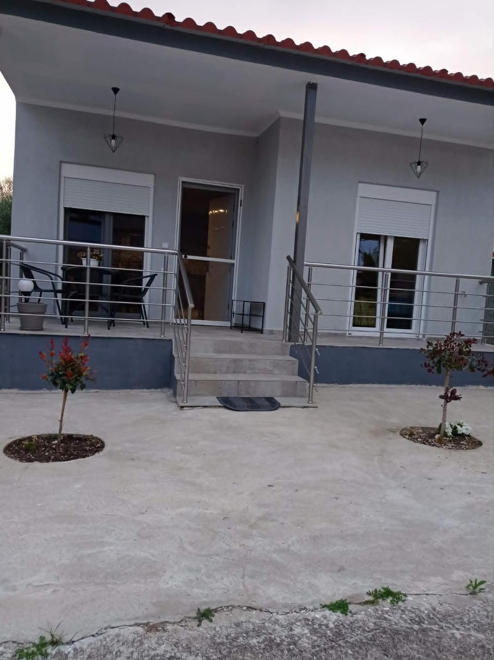 Property building, Facade/entrance, Balcony/Terrace, Balcony/Terrace