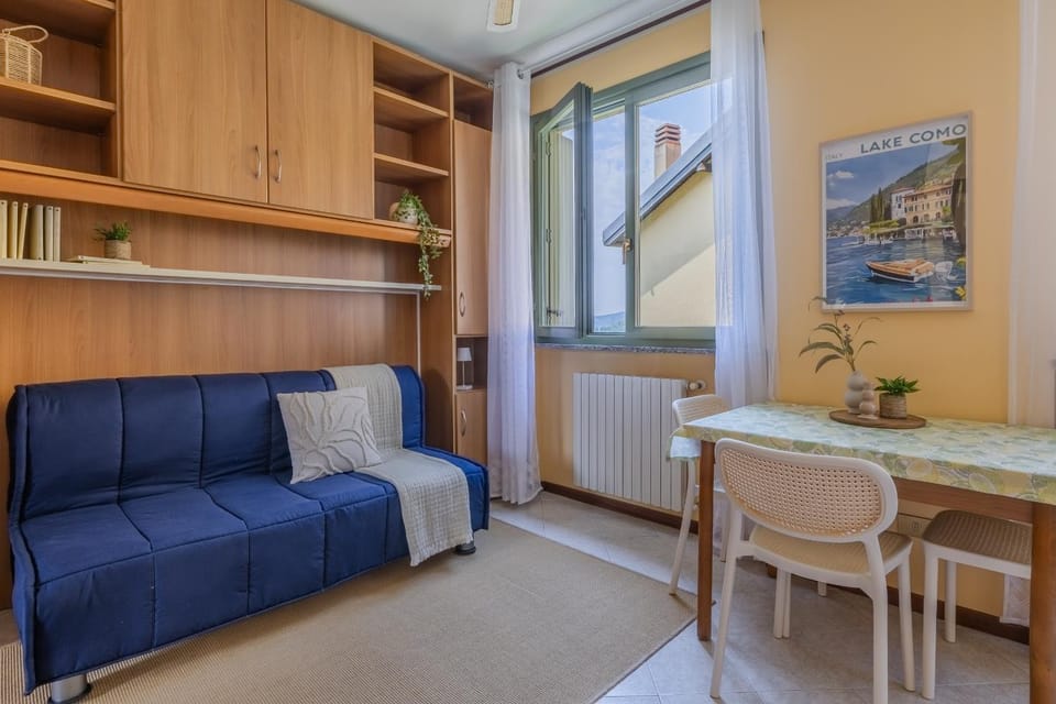 Living room, Dining area, kitchen