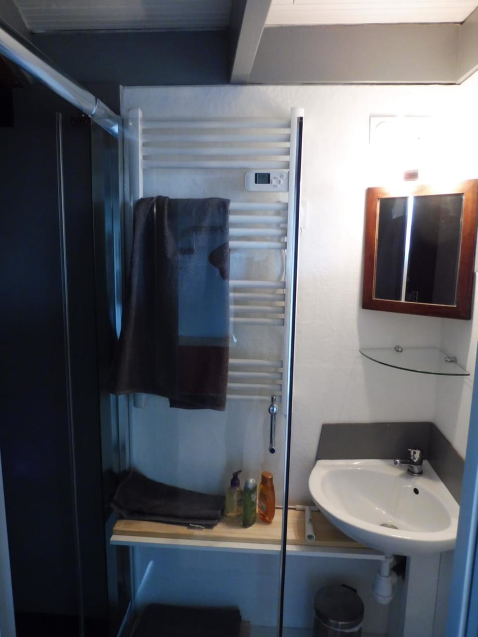 Duplex 35mcarré, Zola, dans maison en bois Apartment in Saint-Herblain