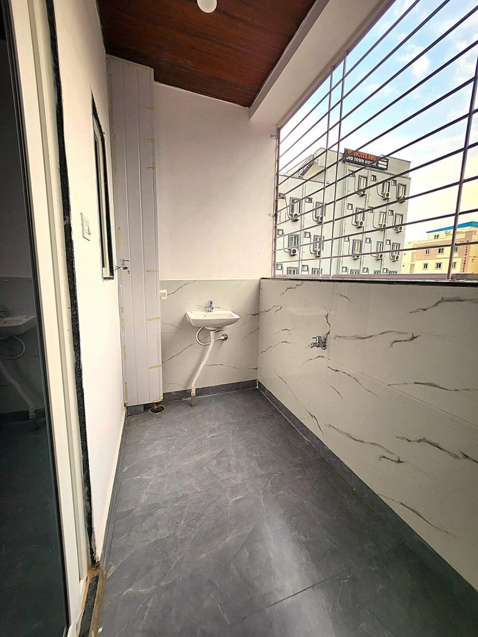 Splendid 2BHK Near Yashoda & Sindhu Hospital SN Apartment in Hyderabad