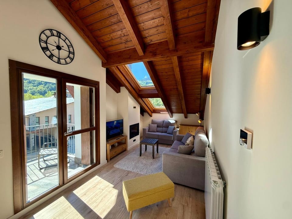 Villmor - B37 - Casa Luna Apartment in Benasque