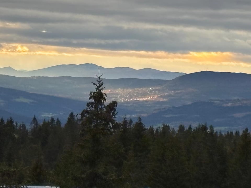 Nyt høsten på Toppen av Hafjell Apartment in Innlandet