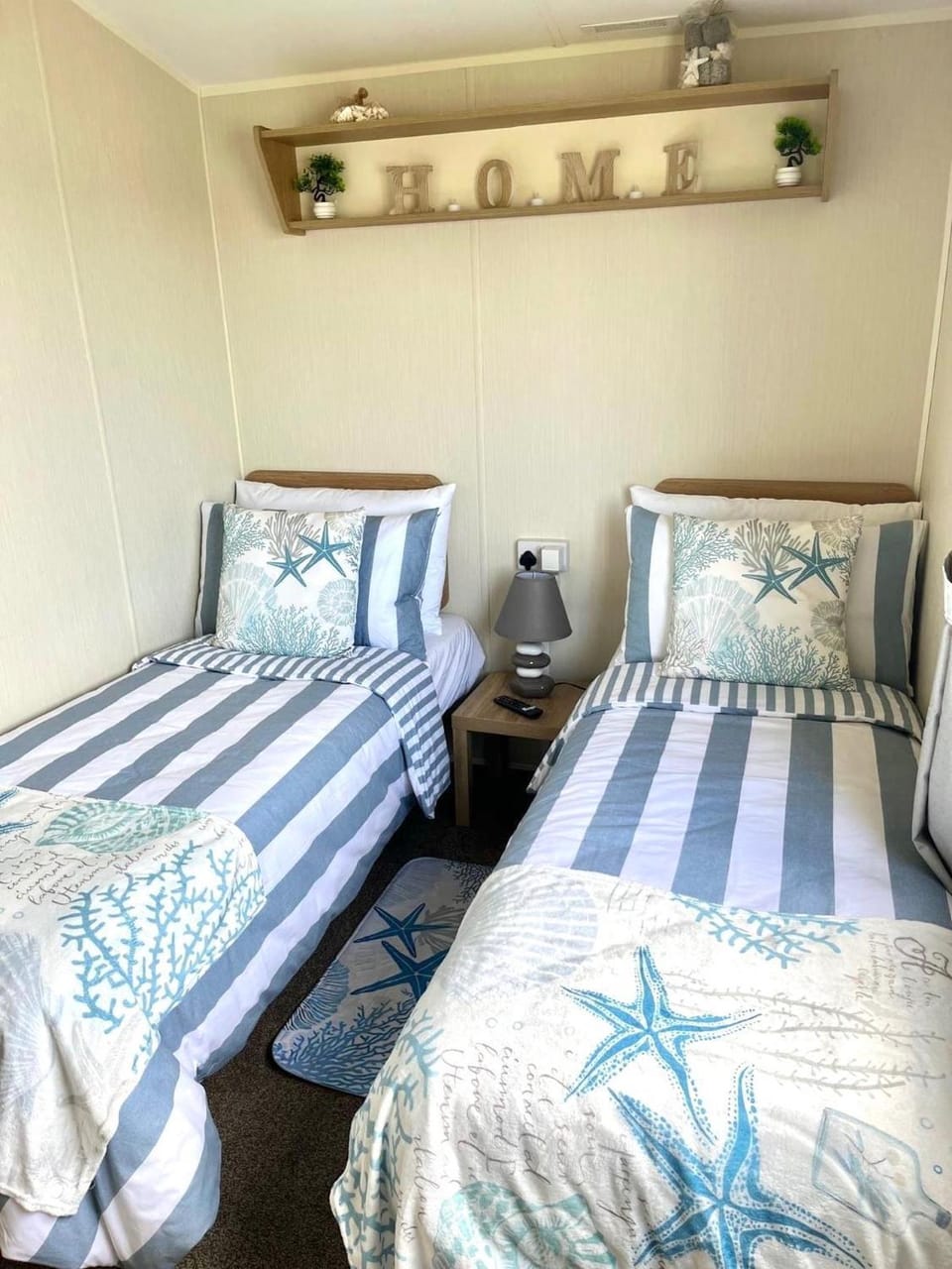Bang Tidy 261 - Cabin - Wifi - Pool - Sleep 6 Cabin in Paignton