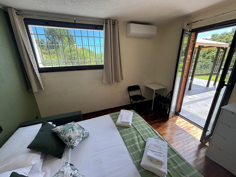 View (from property/room), Seating area, Bedroom