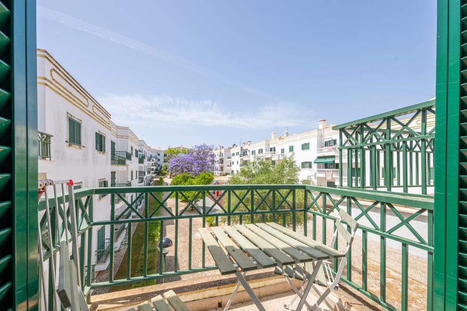 Day, Balcony/Terrace