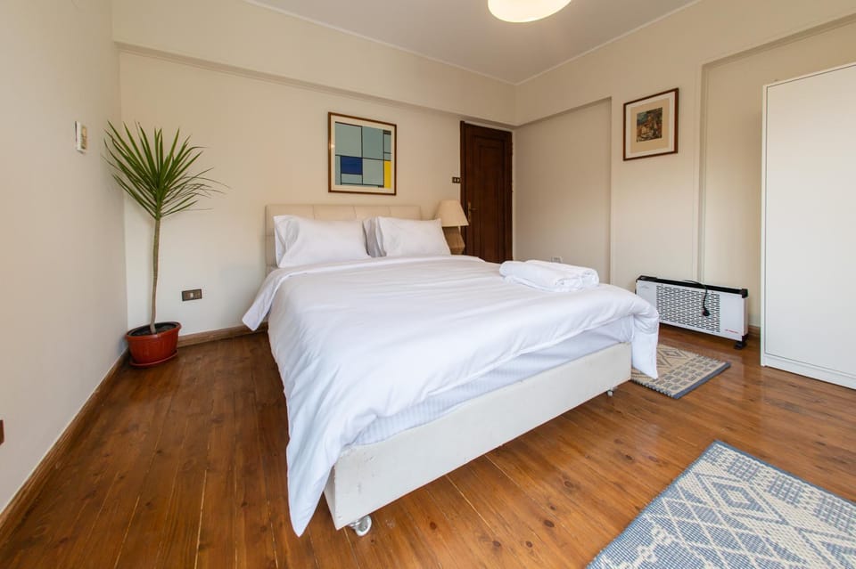 Stylish room in Shared apartment Vacation rental in Egypt
