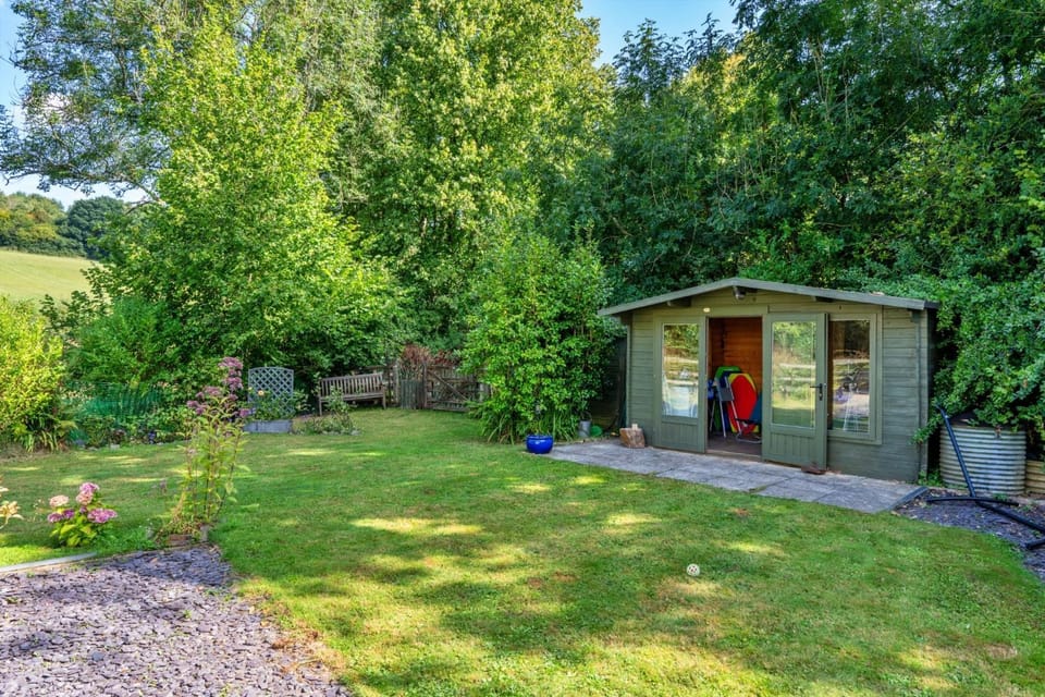 Patio, Garden, Garden view