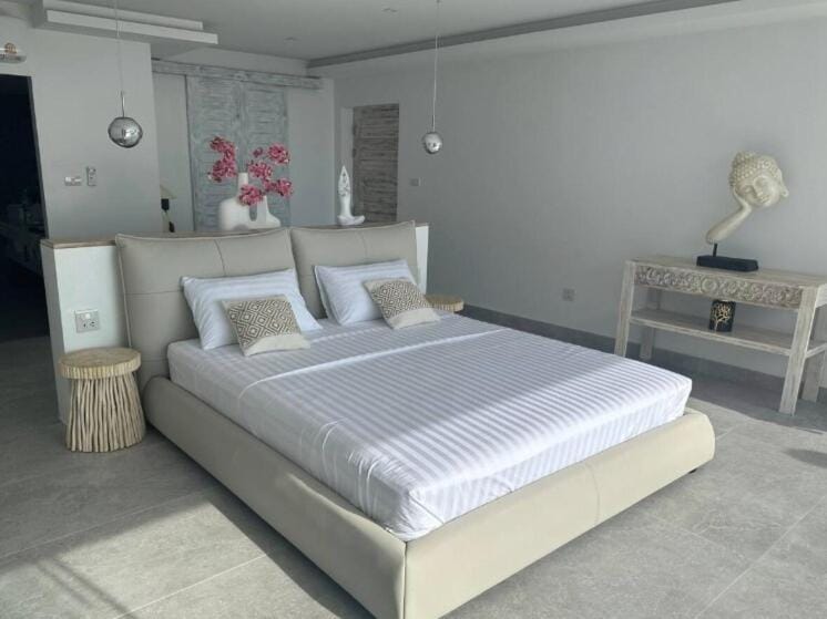 Villa Bardi - Breathtaking Sea View Villa in Ko Samui