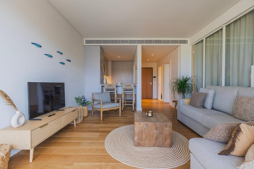 Horizon Ocean Gardens Sea Apartment in Quarteira
