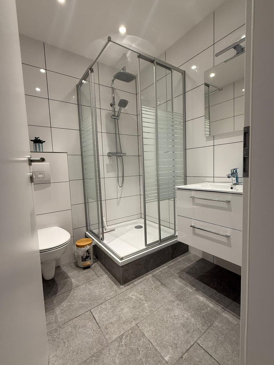 Cedars Apartment 2 am Wasserturm Apartment in Mönchengladbach