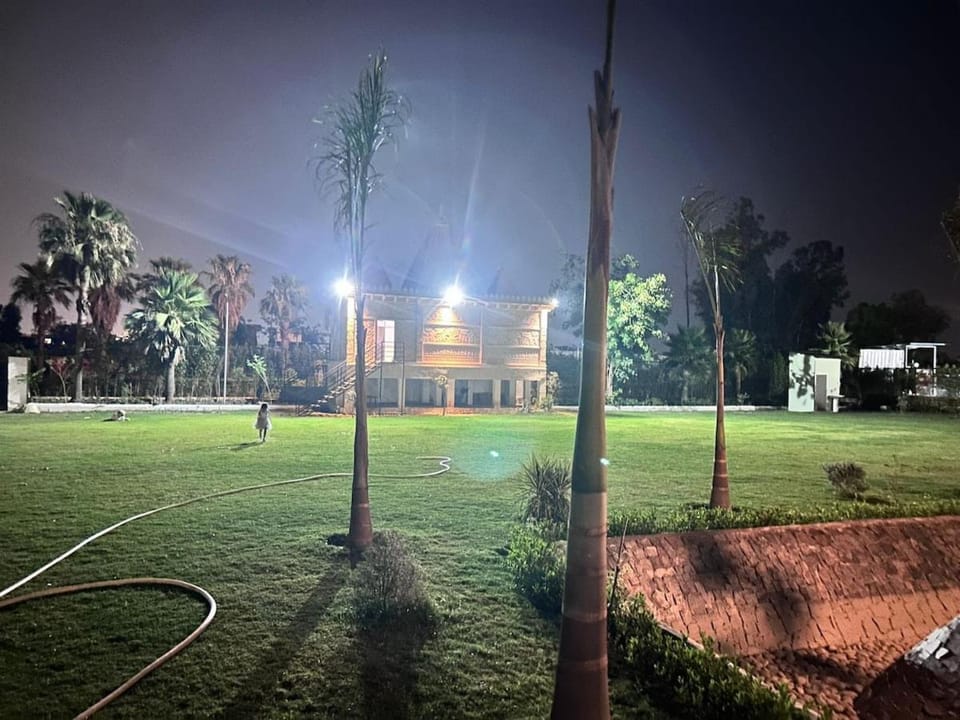 Singhal's Farm House House in Noida