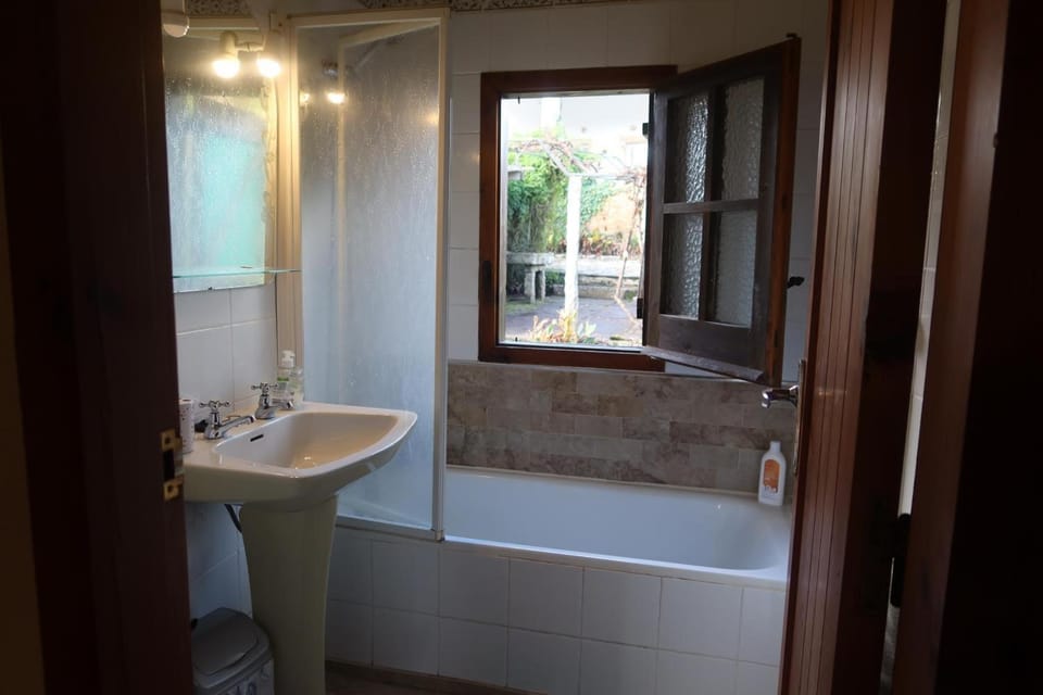 Bathroom, Living room