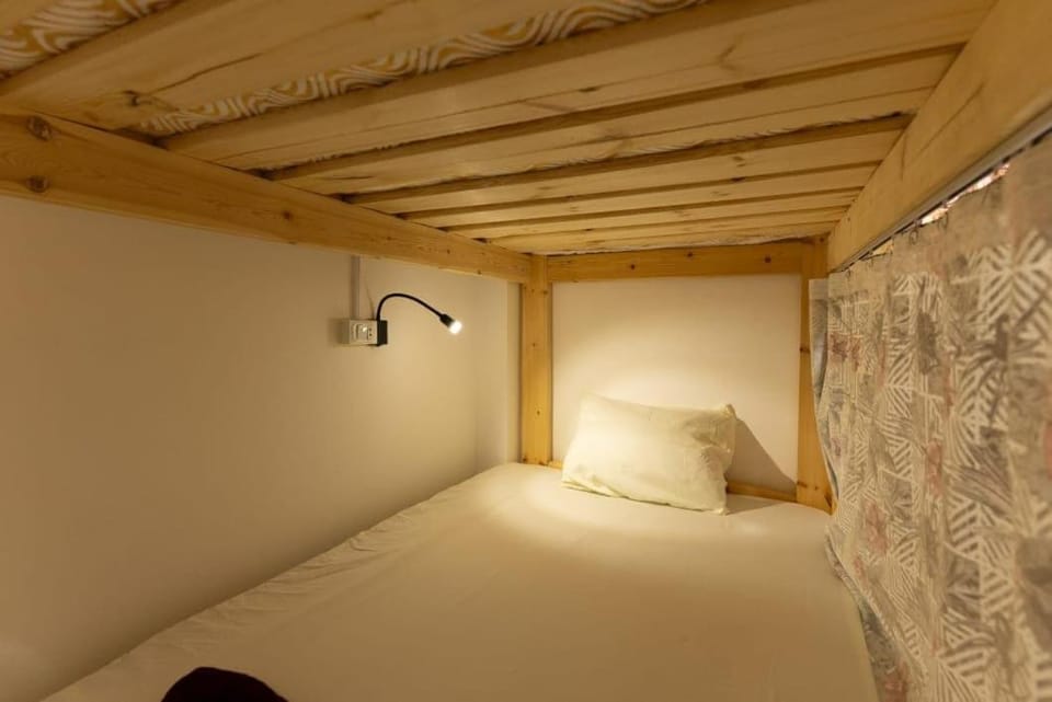 female dorm with the biggest bed size in dahab Apartment in South Sinai Governorate