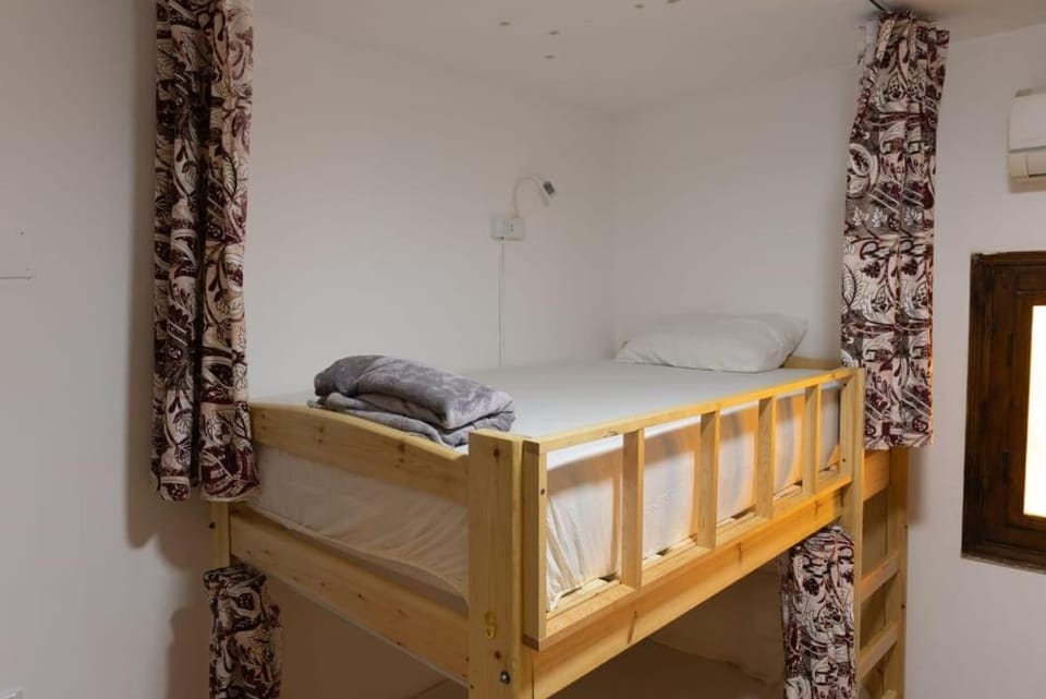 female dorm with the biggest bed size in dahab Apartment in South Sinai Governorate