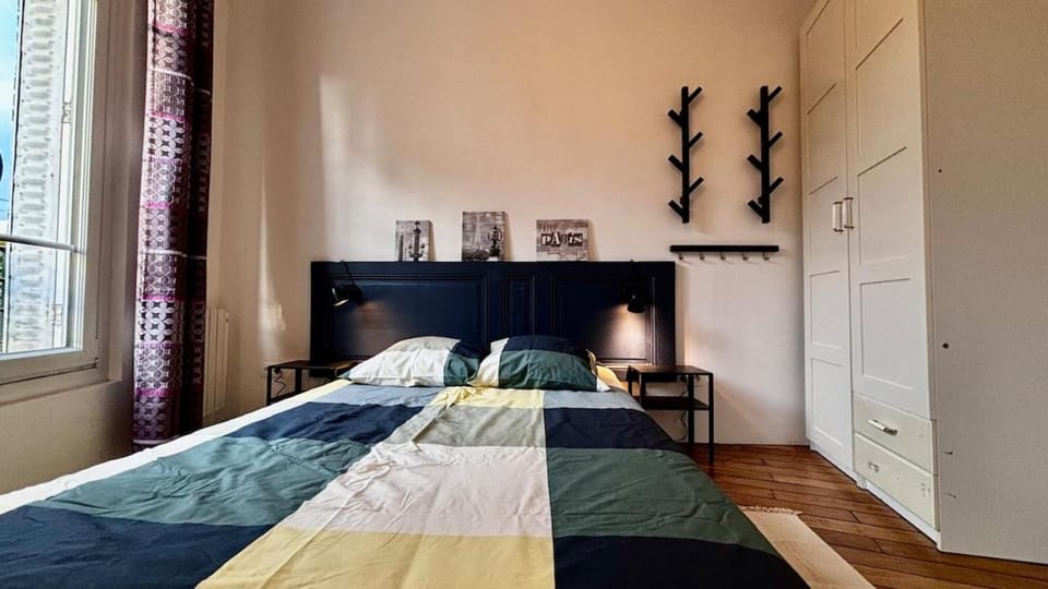 Quiet apartment near Paris & La Défense Apartment in Suresnes