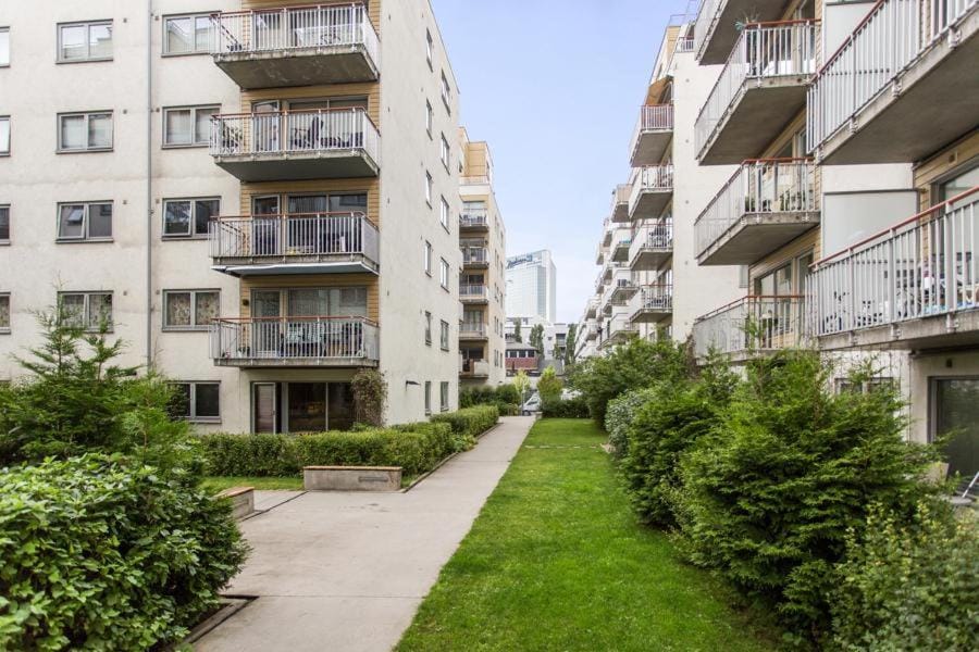 Property building, Garden view