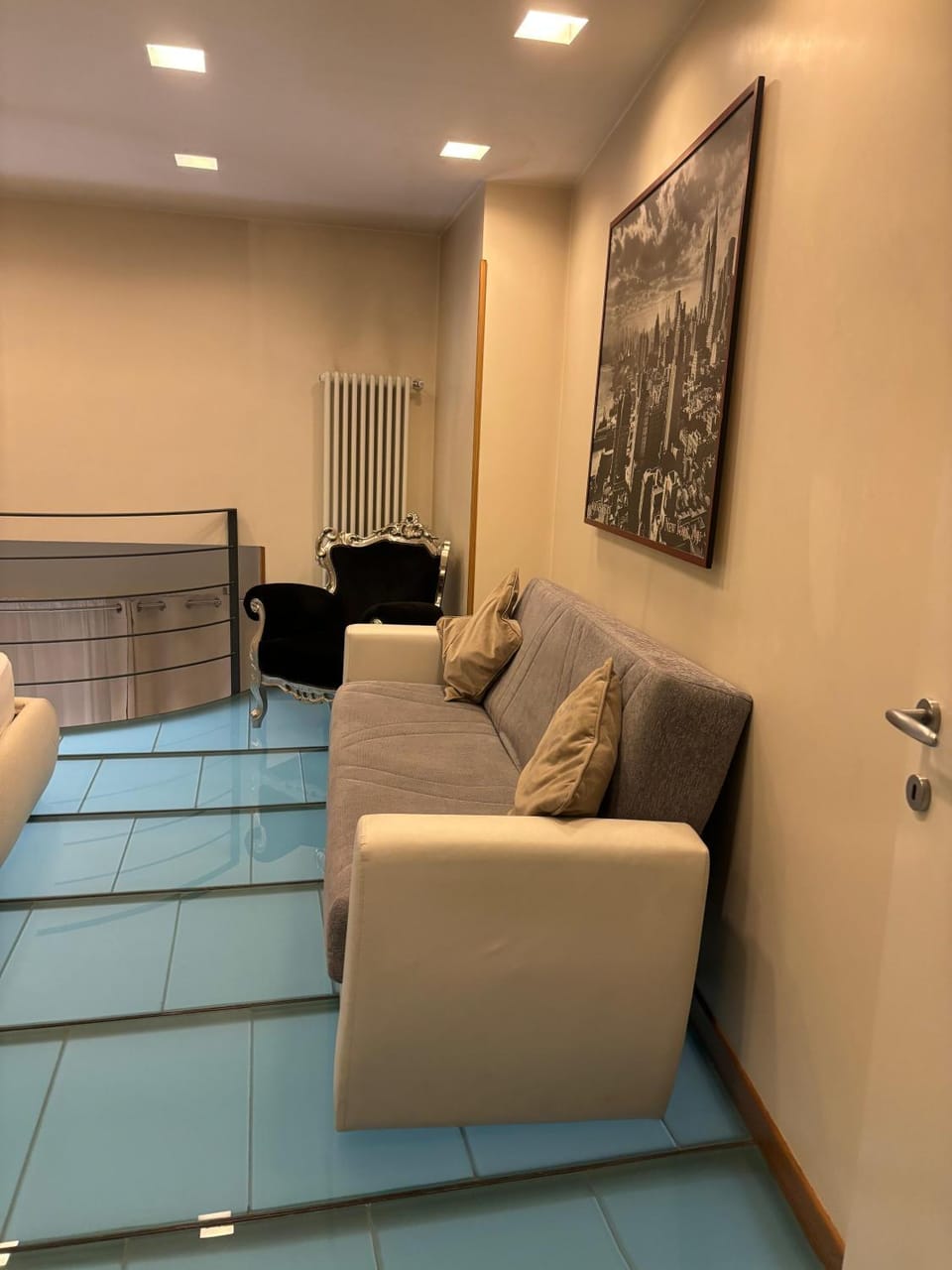 Trevi Fountain Loft Apartment in Rome