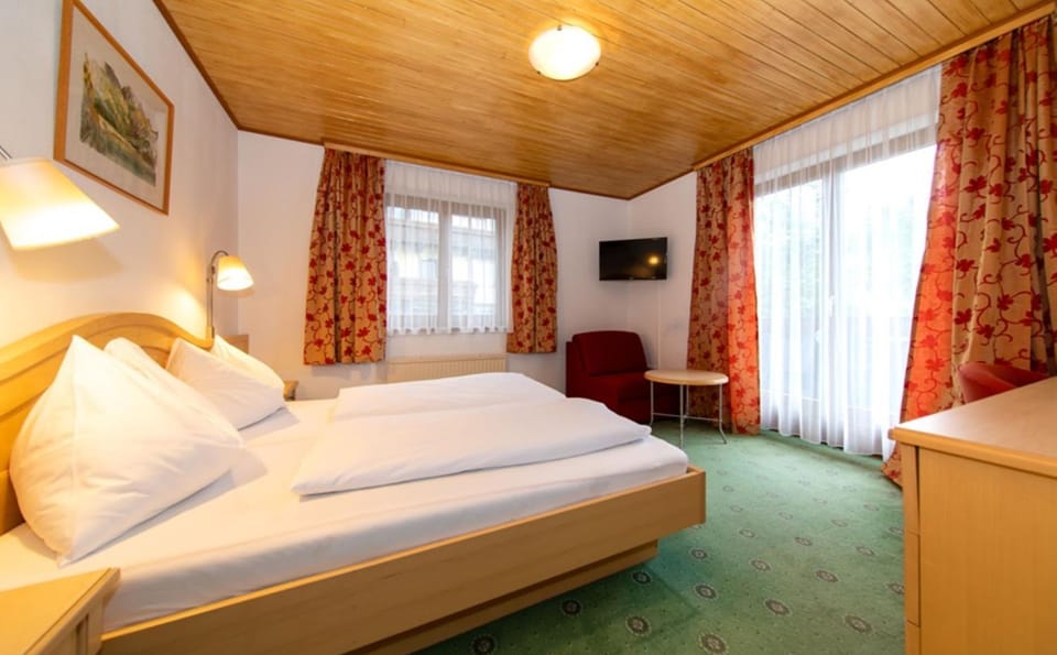 Pension Mozart by AlpenTravel Apartment in Salzburgerland