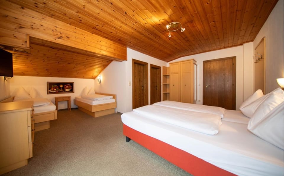 Pension Mozart by AlpenTravel Apartment in Salzburgerland