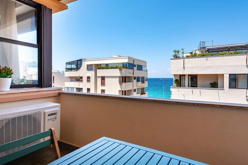 Day, Natural landscape, View (from property/room), Balcony/Terrace, Sea view