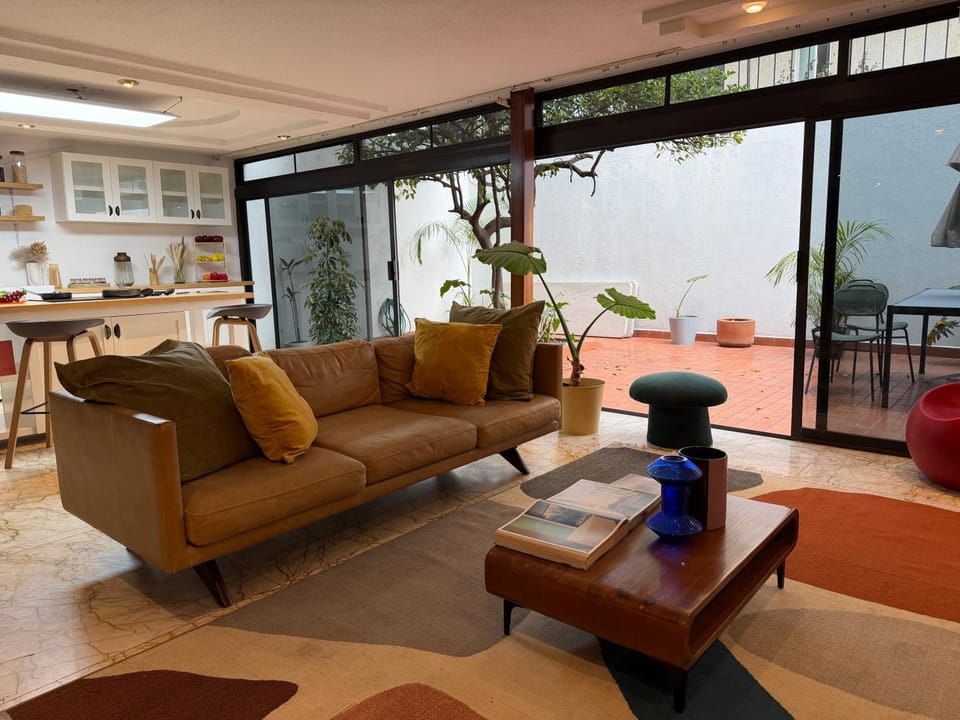 Casa Santa Mónica House in Mexico City