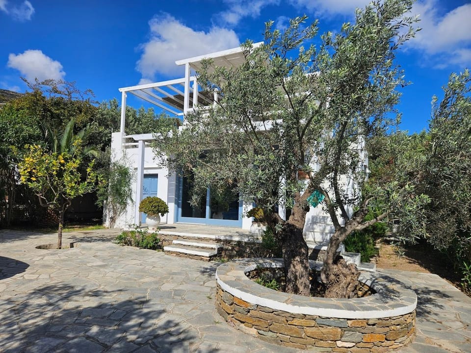 Villa Thalassa - Vathy House in Milos