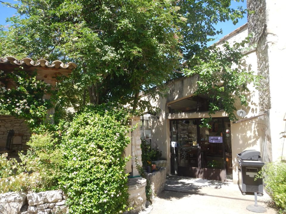 Ma Maison De Loin - Luberon Bed and Breakfast in Apt
