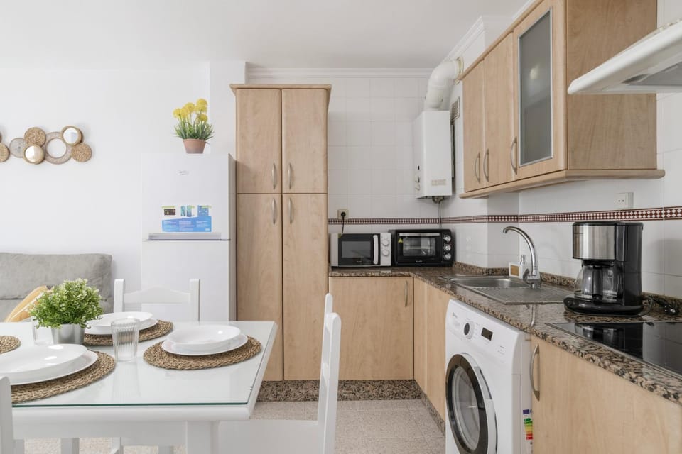 Kitchen or kitchenette, Living room