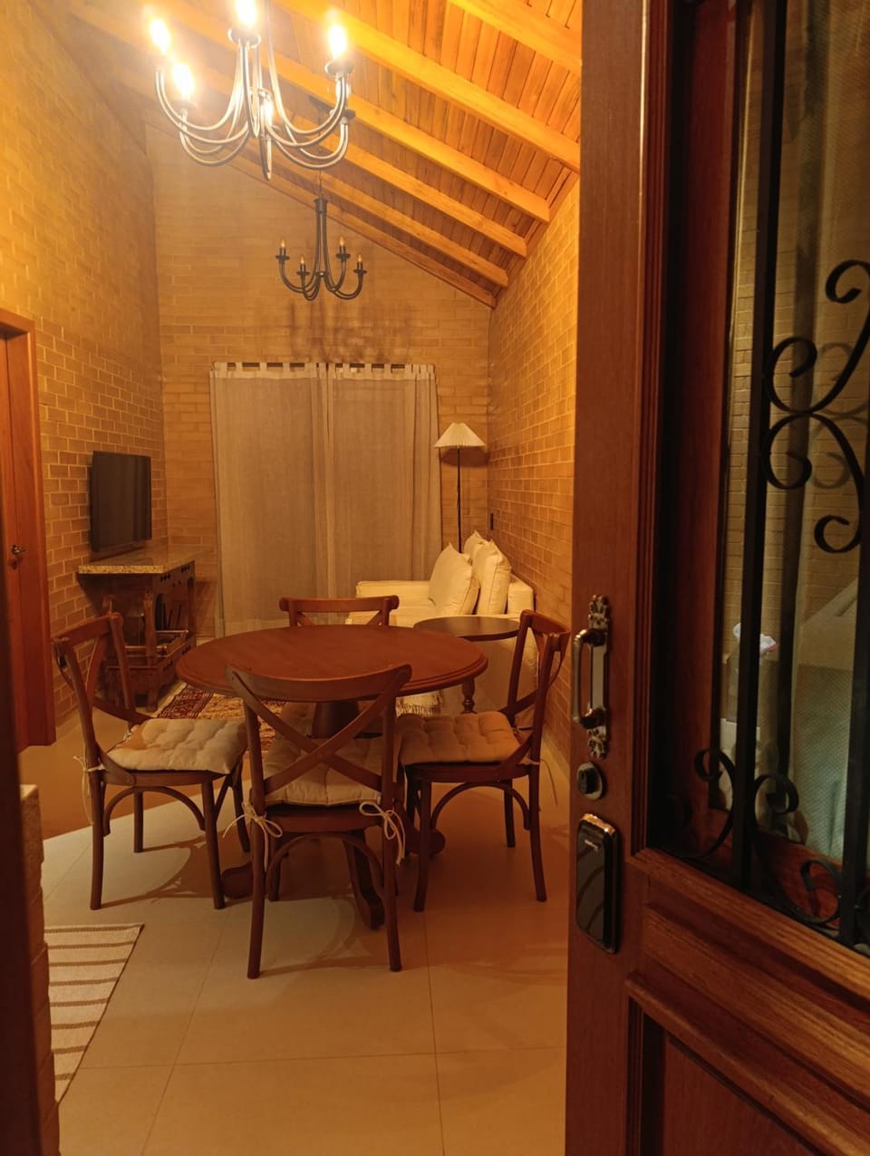 Facade/entrance, Living room, Dining area