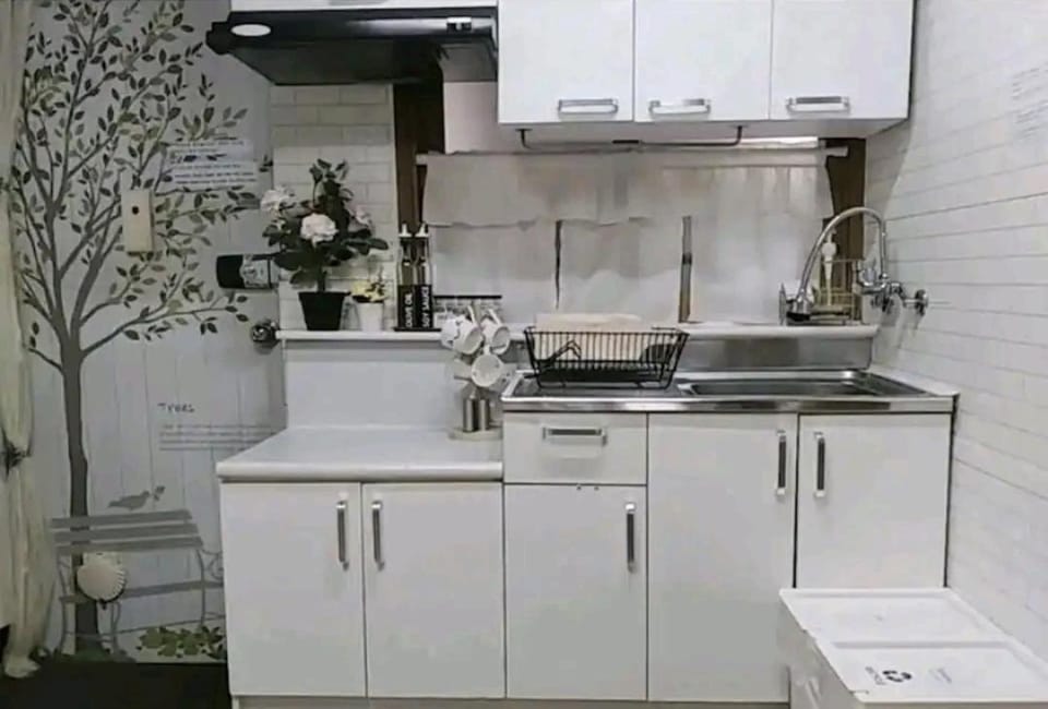 19, near hongik univ stn exit 7 Apartment in Seoul