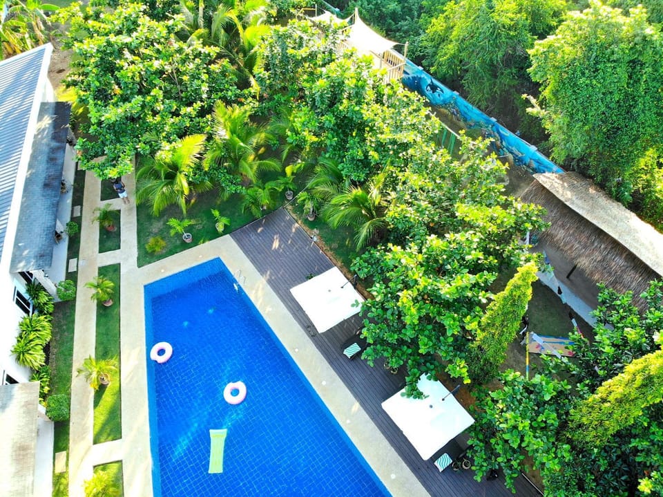 The Retreat Apartment hotel in Panglao