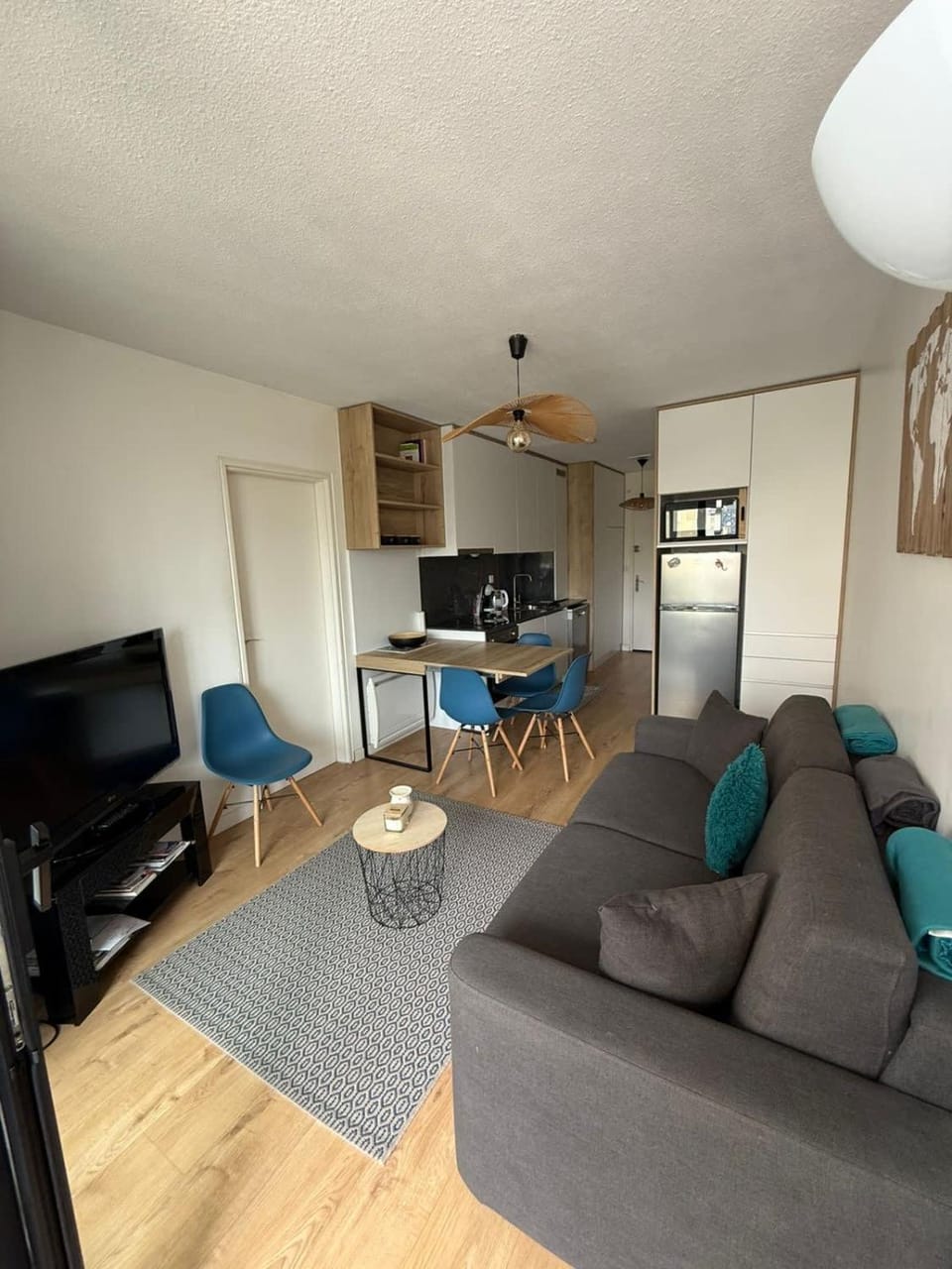 Apartment with balcony near the beach Apartment in Mauguio