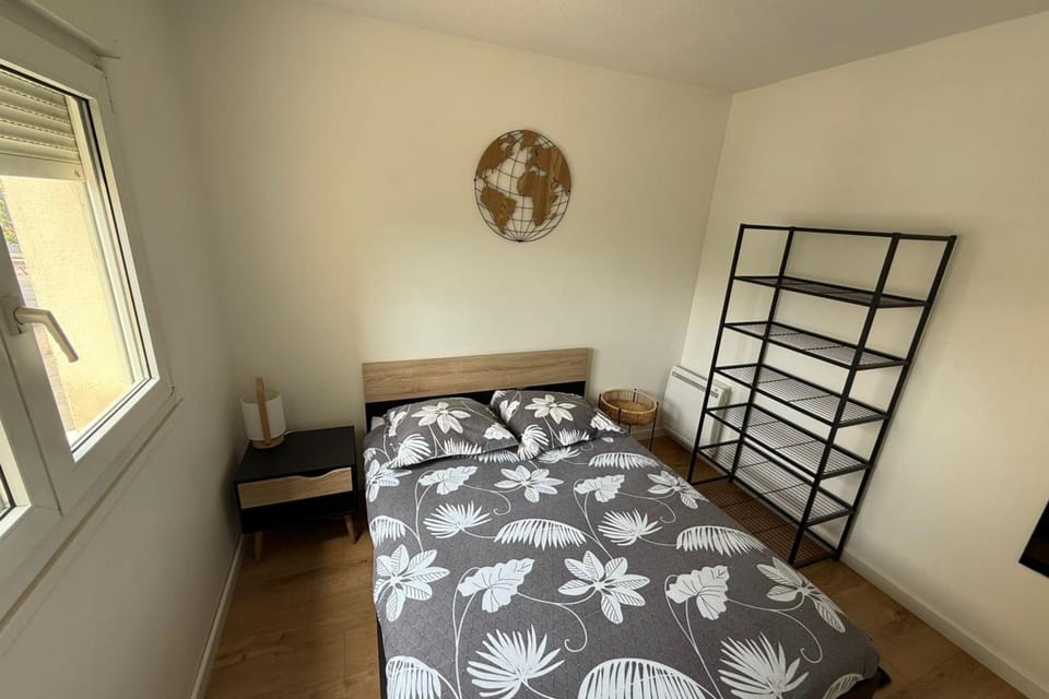 Apartment with balcony near the beach Apartment in Mauguio