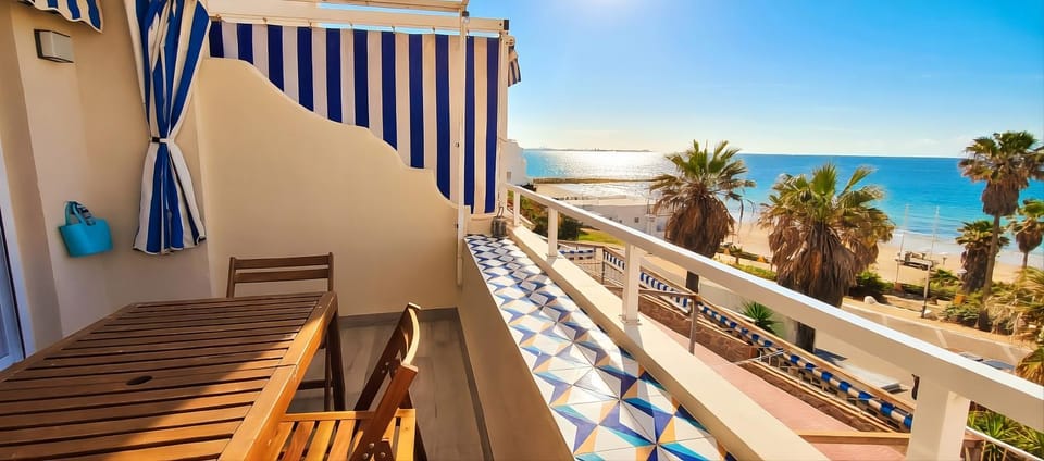 Day, Natural landscape, View (from property/room), Balcony/Terrace, Beach, Sea view