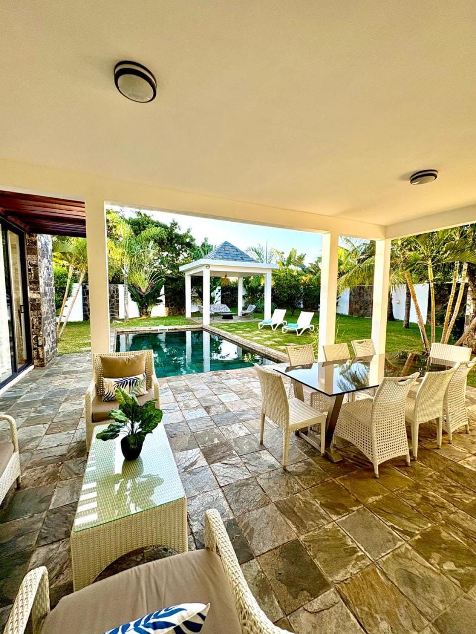 Patio, Garden, Garden view, Swimming pool