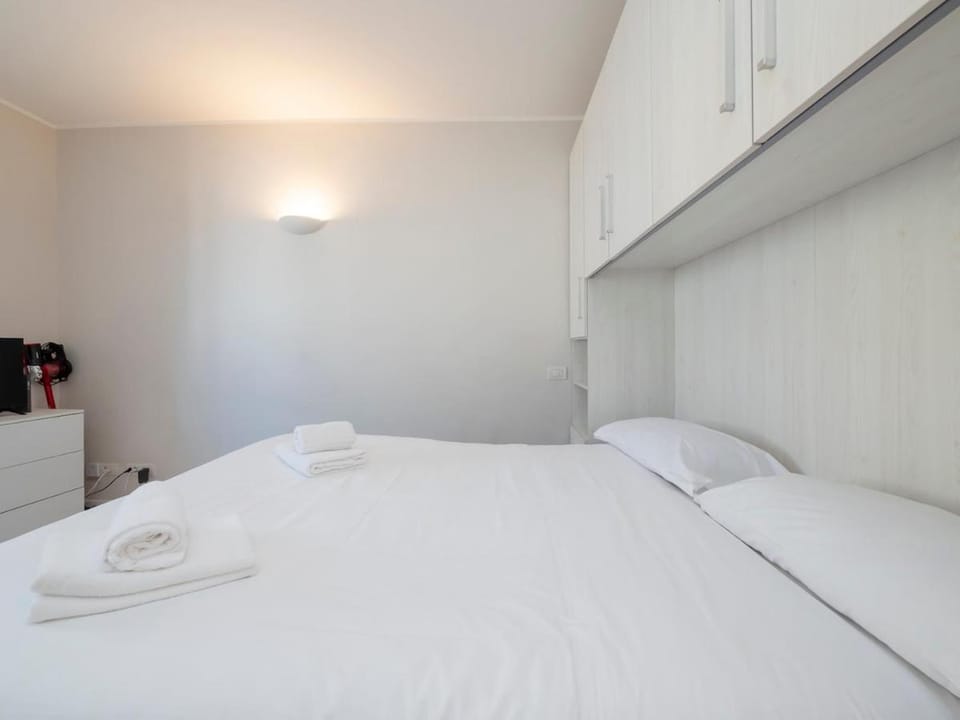 Xenia Milano - Studio apt in Via Monte Palombino 2 Apartment in Milan
