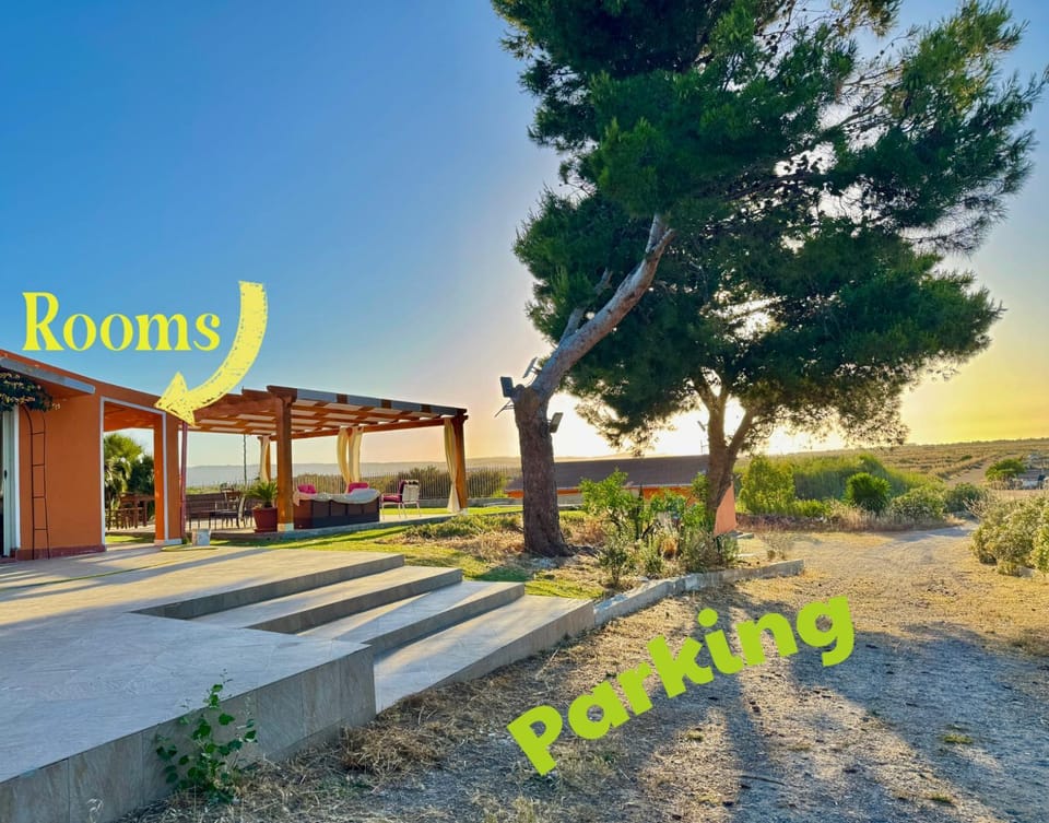 Property building, Spring, Summer, Garden, Garden view, Inner courtyard view, Parking