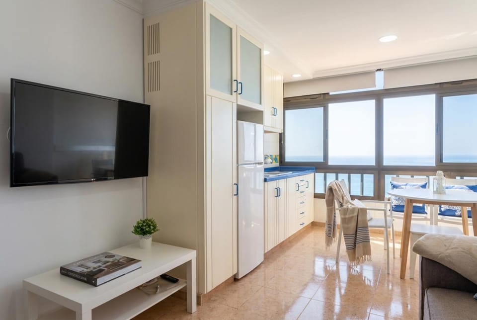 Atlantic Sun Studio Apartment in Patalavaca