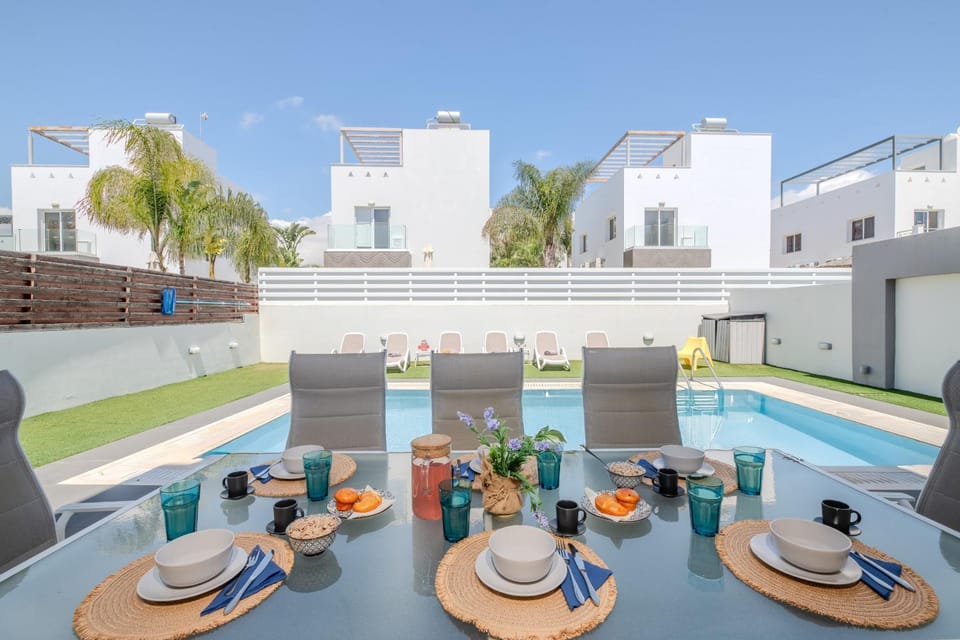 Patio, Garden, Garden view