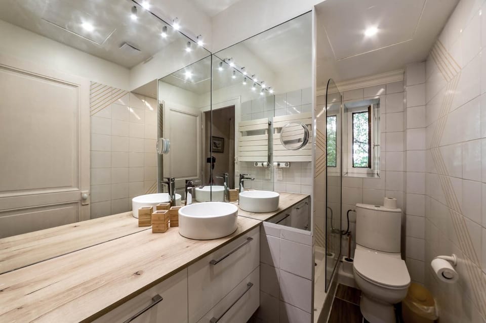 AllinLyon | Cosy vue jardin – Métro Flachet Apartment in Villeurbanne