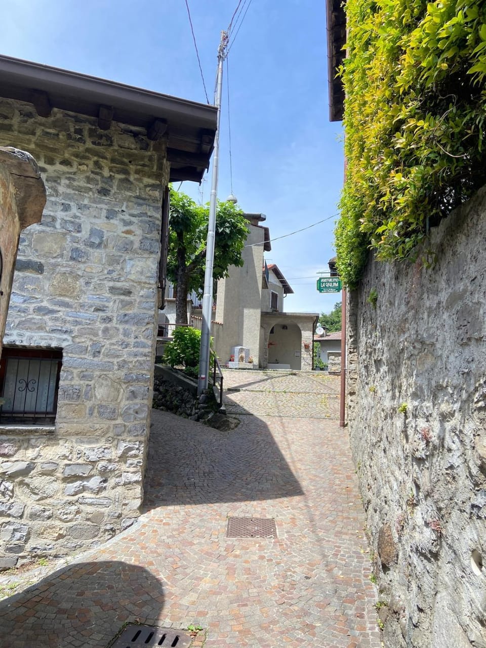 Bilocale con balconi vista lago vicino Varenna Apartment in Province of Lecco