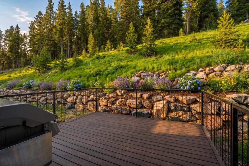 Big Sky Basecamp - Deck Hot Tub Mtn Views House in Big Sky