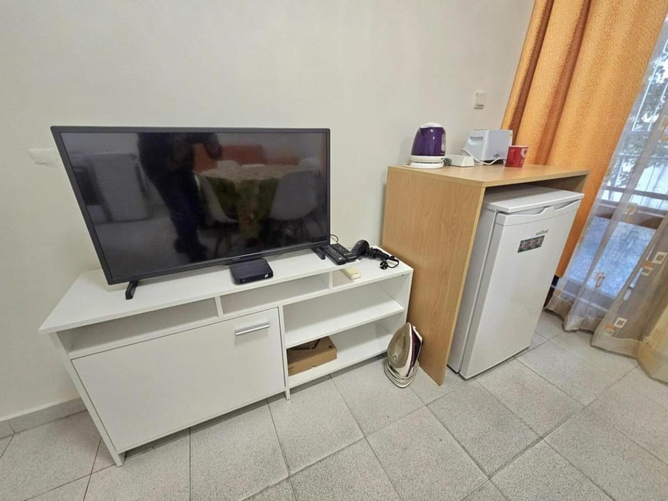 Simple & Central Studio for City Adventures Apartment in Varna