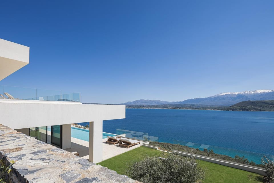 Property building, Sea view